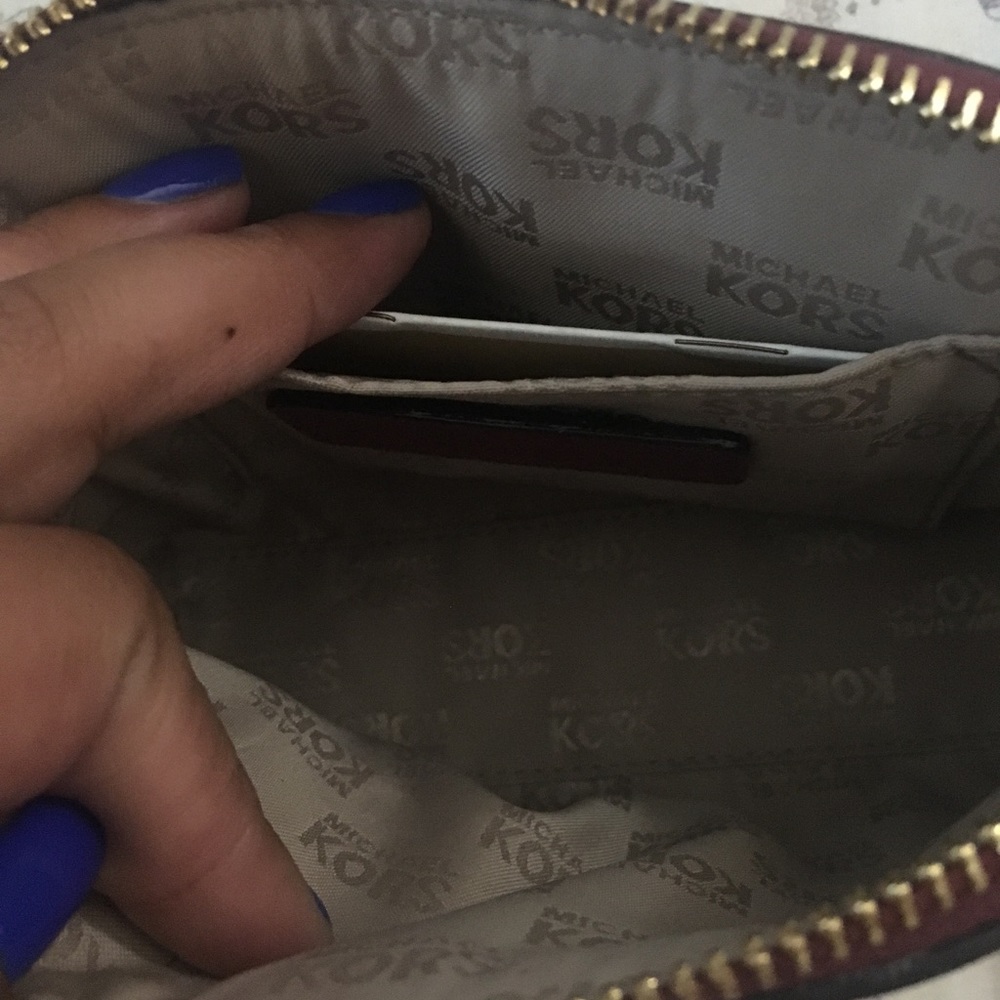 Micheal Kors cosmetic pouch - Picture 5 of 5